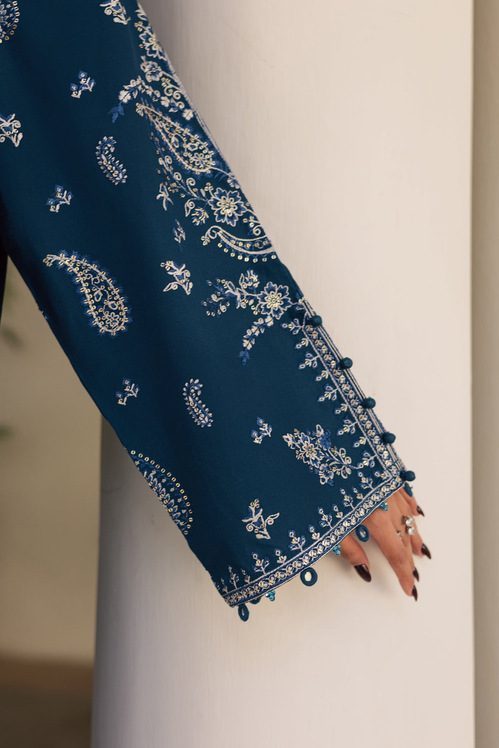 Gulzar- 2Pc Stitched Embroidered Lawn Dress
